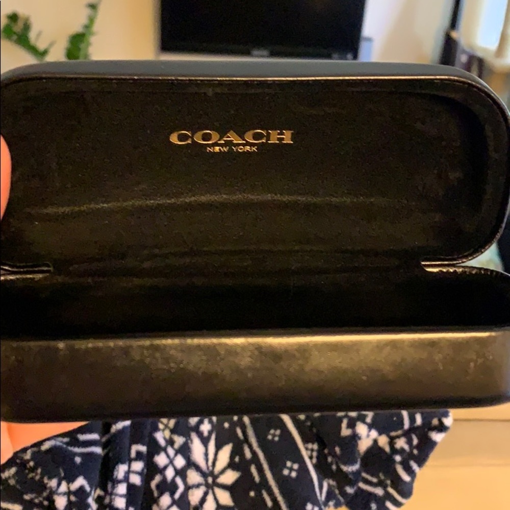 Authentic Coach sunglass case - Picture 2 of 3